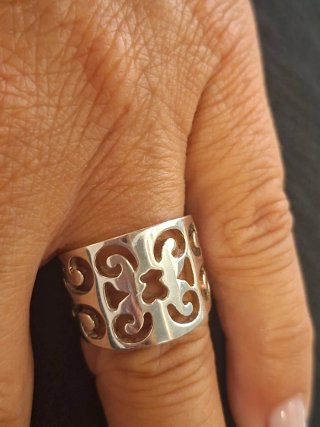 Anillo Tous Plata Diseño Calado. Talla Tous 11,5