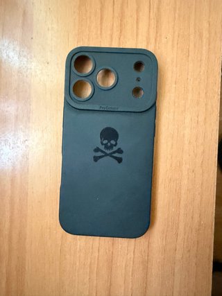 Custodia iPhone 14 Pro Calavera Negra