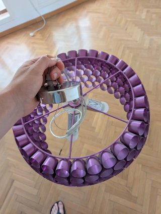 Lampara decorativa morada