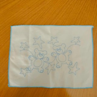 Centrino con orsetti e stelle