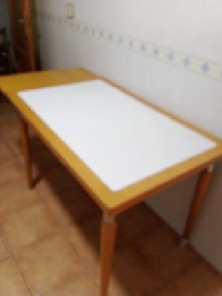 Mesa de cocina extensible madera y metal