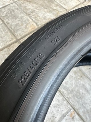 Neumáticos 225/40 R18 GOODYEAR