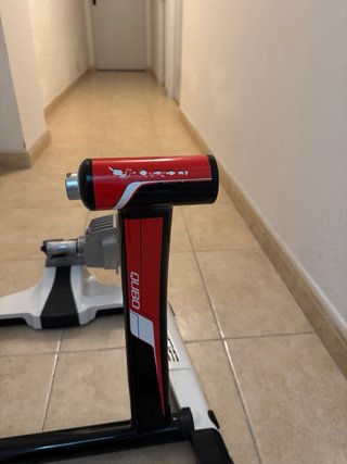 Rodillo Elite Qubo Fluid con Misuro B+