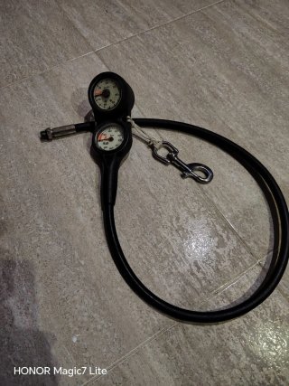 Consola,Manómetro de buceo, brujula y profundimetr