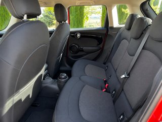 MINI Mini Cooper D 2016