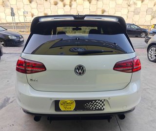 Volkswagen Golf GTI Performance 2.0 TSI 230CV DSG BMT