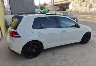 Volkswagen Golf GTI Performance 2.0 TSI 230CV DSG BMT