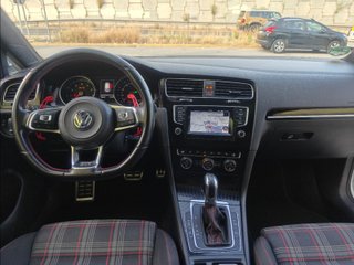 Volkswagen Golf GTI Performance 2.0 TSI 230CV DSG BMT