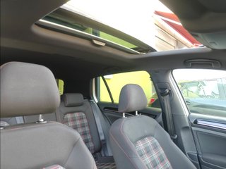 Volkswagen Golf GTI Performance 2.0 TSI 230CV DSG BMT