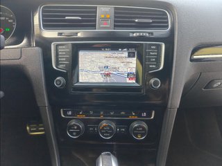 Volkswagen Golf GTI Performance 2.0 TSI 230CV DSG BMT