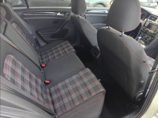Volkswagen Golf GTI Performance 2.0 TSI 230CV DSG BMT