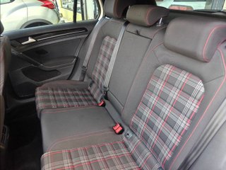 Volkswagen Golf GTI Performance 2.0 TSI 230CV DSG BMT