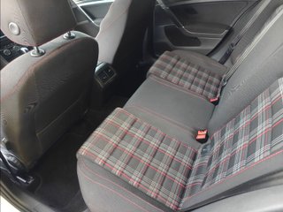 Volkswagen Golf GTI Performance 2.0 TSI 230CV DSG BMT