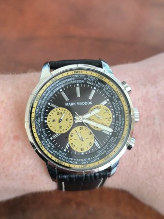 Reloj Mark Maddox World Timer