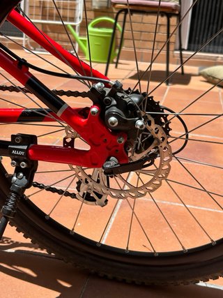 Bicicleta RockRider ST 900 Roja