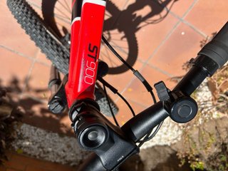 Bicicleta RockRider ST 900 Roja