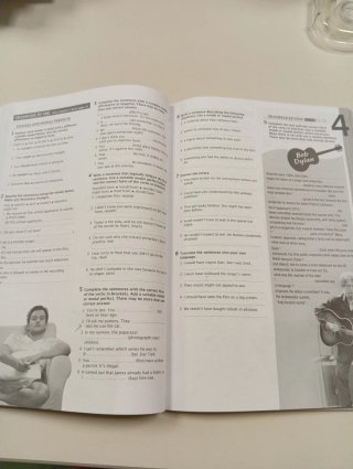 STUDENT'S BOOK+WORKBOOK 1°BACHILERATO