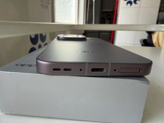 Oppo Find X9 Pro Titanium