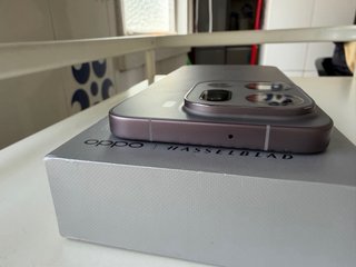 Oppo Find X9 Pro Titanium
