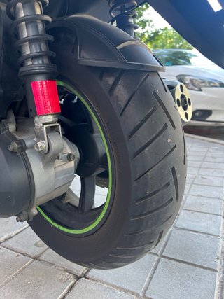 Kymco Superdink 125cc Maxi Scooter