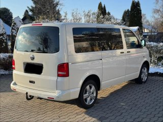 Volkswagen Transporter T5 2006 (ITV 2027 Abril)
