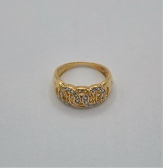 Anillo Oro 18k con Pedrería Entrelazada