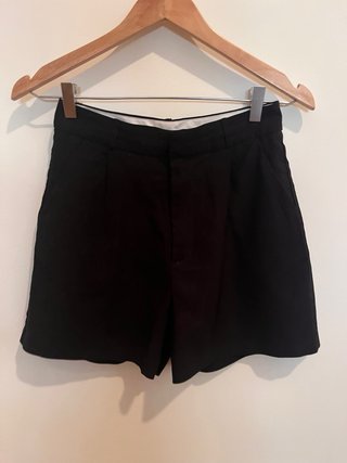 Shorts negros Stradivarius