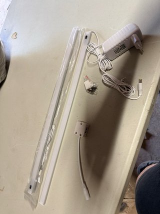 Tira LED 50cm con enchufe EU