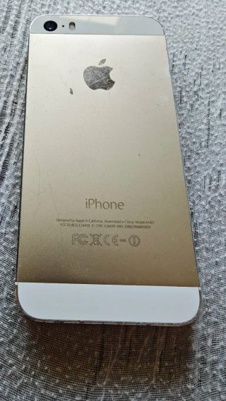 Lote iPhone 5 e iPhone 5s (Per Ricambi o Riparazione)