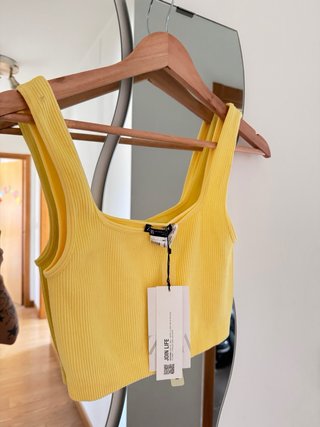 4 Camisetas Zara Mujer