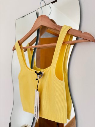 4 Camisetas Zara Mujer