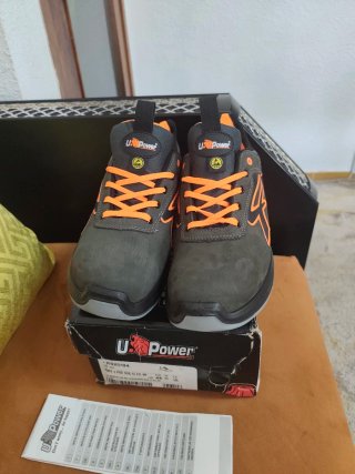 Zapatos U-Power Talla 45 Nuevos