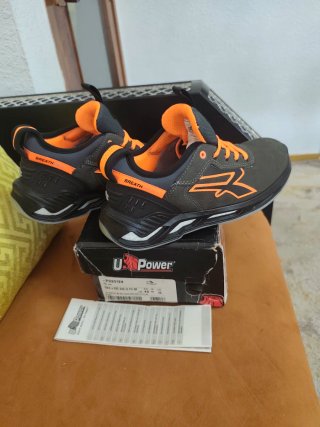 Zapatos U-Power Talla 45 Nuevos
