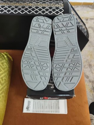 Zapatos U-Power Talla 45 Nuevos