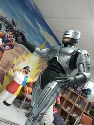 Robocop tamaño real