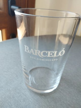 Lote 8 vasos y copas colección