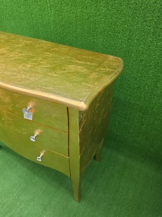 Cómoda CHAMPA GNE de madera dorada con 3 cajon
