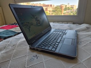 Portátil Dell Latitude E6540