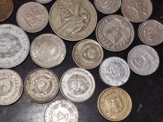 Lote de monedas comunistas