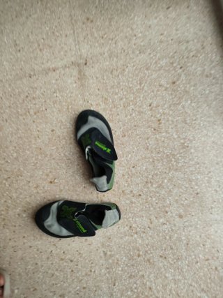 Zapatillas de escalada Simond