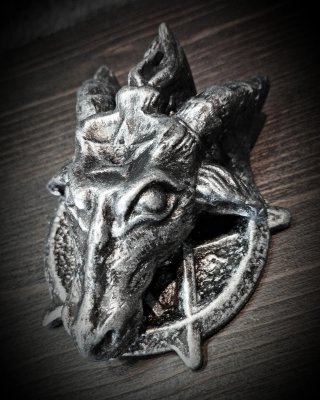 Scultura Baphomet Pentagramma Bavar Gotico