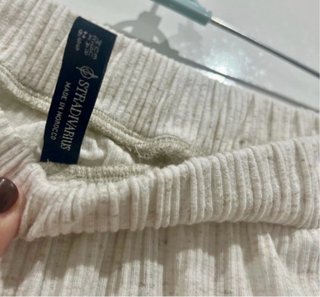 Pantalón Culotte Beige Stradivarius