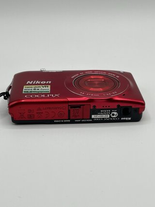 Nikon Coolpix S3300 16.0MP Digital Compact Camera