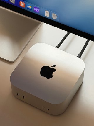 Mac mini M4 16GB RAM 256GB SSD de Segunda mano por 500 EUR en