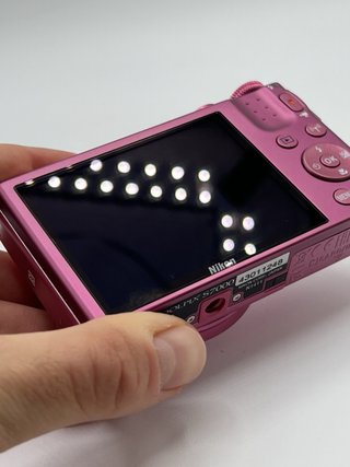 Nikon Coolpix S7000 Pink - Compact Digital Camera