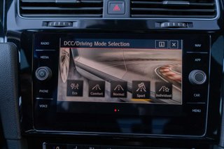 VOLKSWAGEN GOLF GTI PERFORMANCE 245 CV
