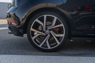 VOLKSWAGEN GOLF GTI PERFORMANCE 245 CV