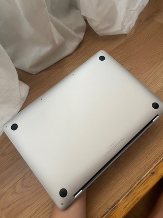 MacBook Pro 13” 2020 256GB Plata