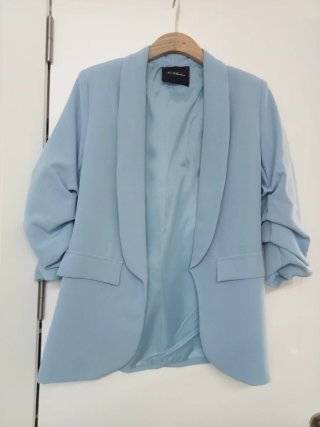 Blazer azul cielo manga 3/4