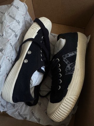 Deportivas Morrison Moma Negras Estampadas